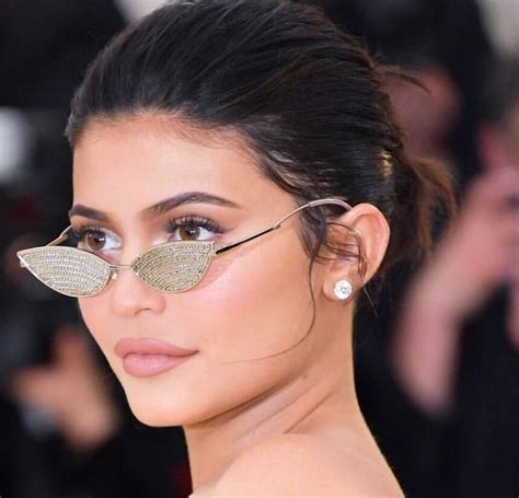 kendall jenner sunglasses cat eye|kylie jenner sunglasses.